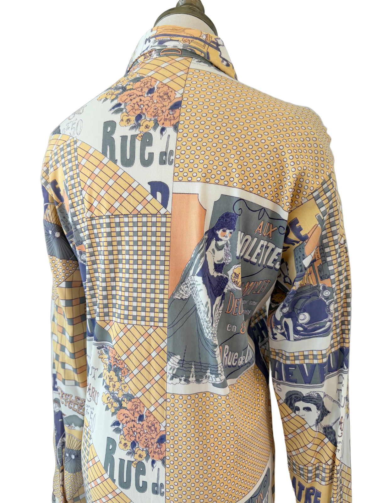 1970s Montgomery Ward “The Chain” French Bistro Novelty Print Blouse with dagger collar