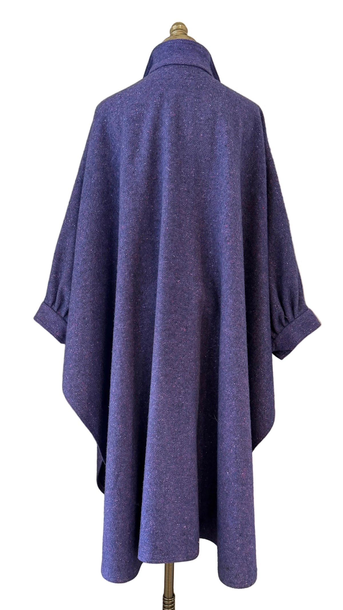 1970s Jimmy Hourihan of Dublin Purple Wool Button-Front Collared Cape with Cuffs