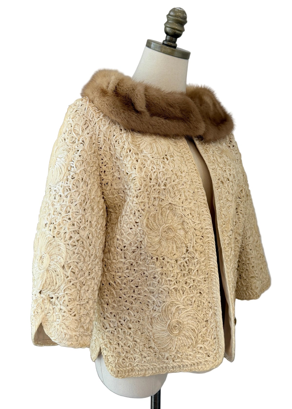 1950s Ivory Ribbon Soutache Cropped Open-Front Jacket with Blonde Mink Collar