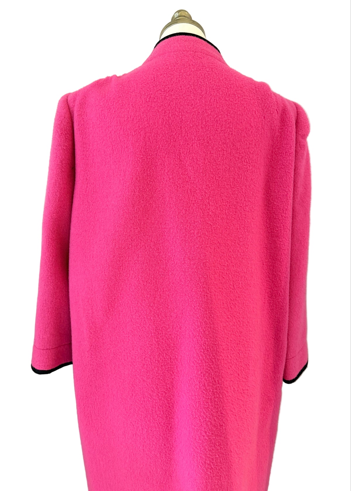 1980s Lanvin Paris Pink Felted Wool Full-Length Open Coat with Pleated Shoulders