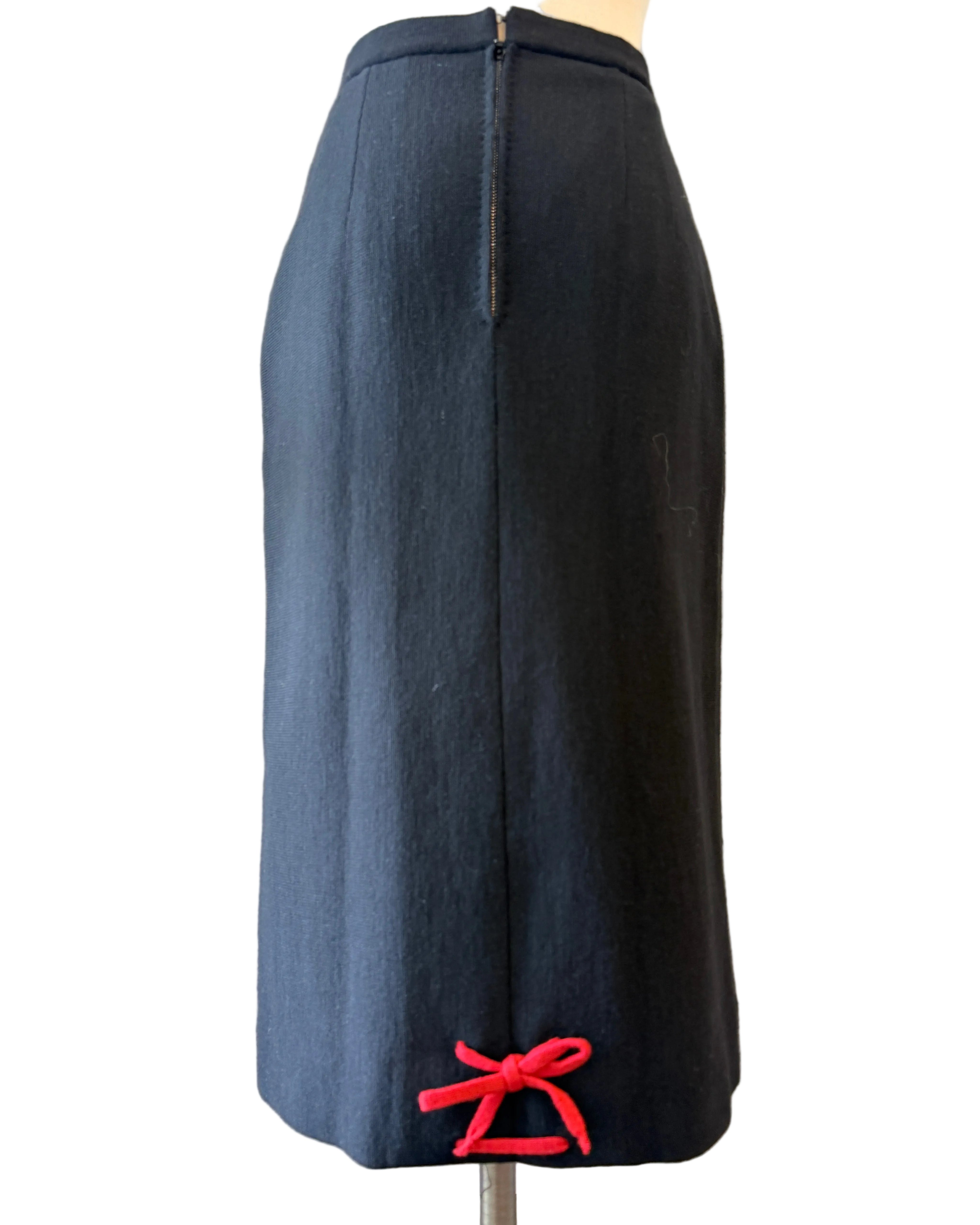 1960s Black Knit Pencil Skirt with Red Crisscross Ribbon Kick Pleat