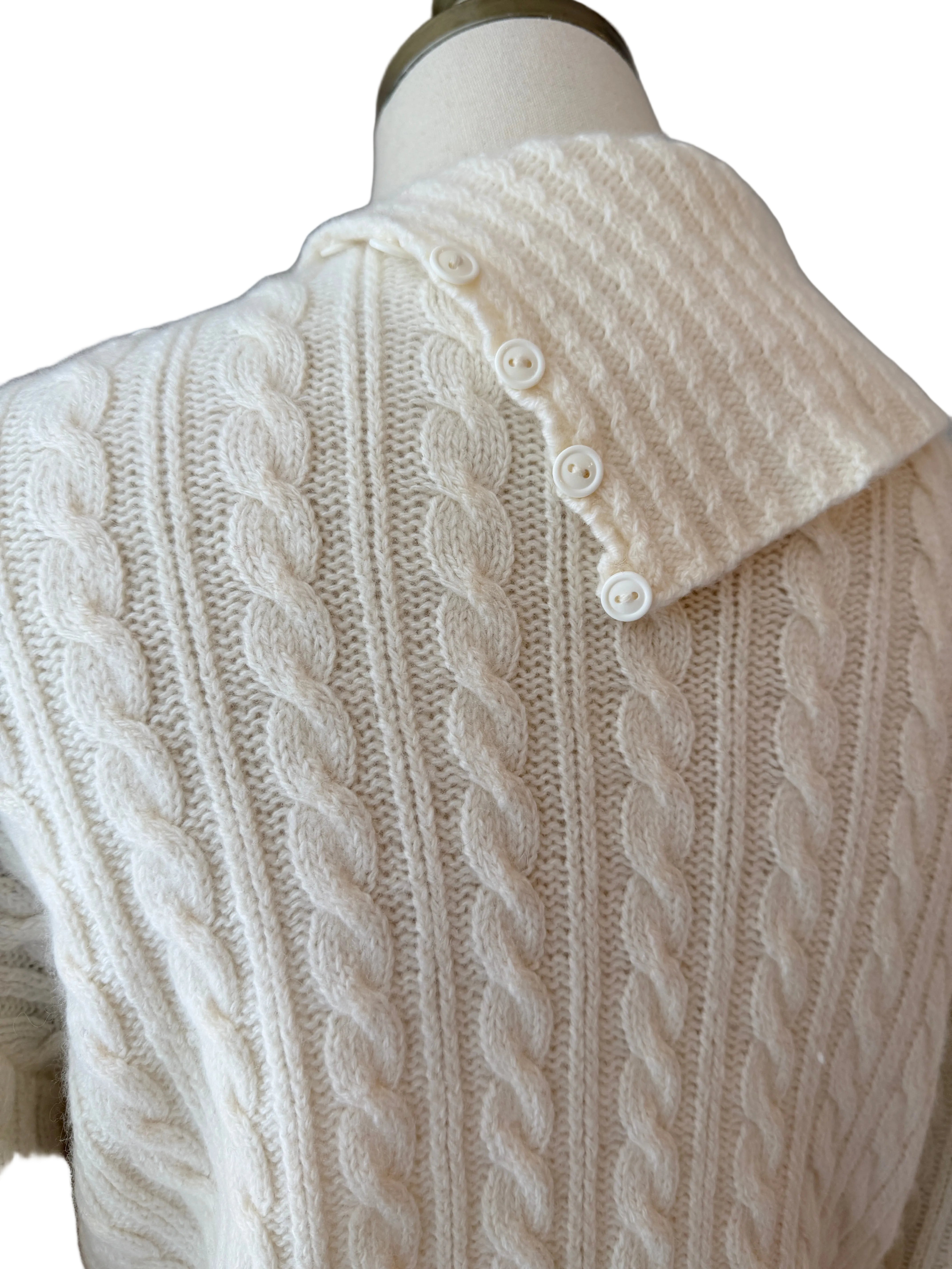 1980s Burberry Ivory Cashmere Cable-Knit Sweater with Handkerchief Collar