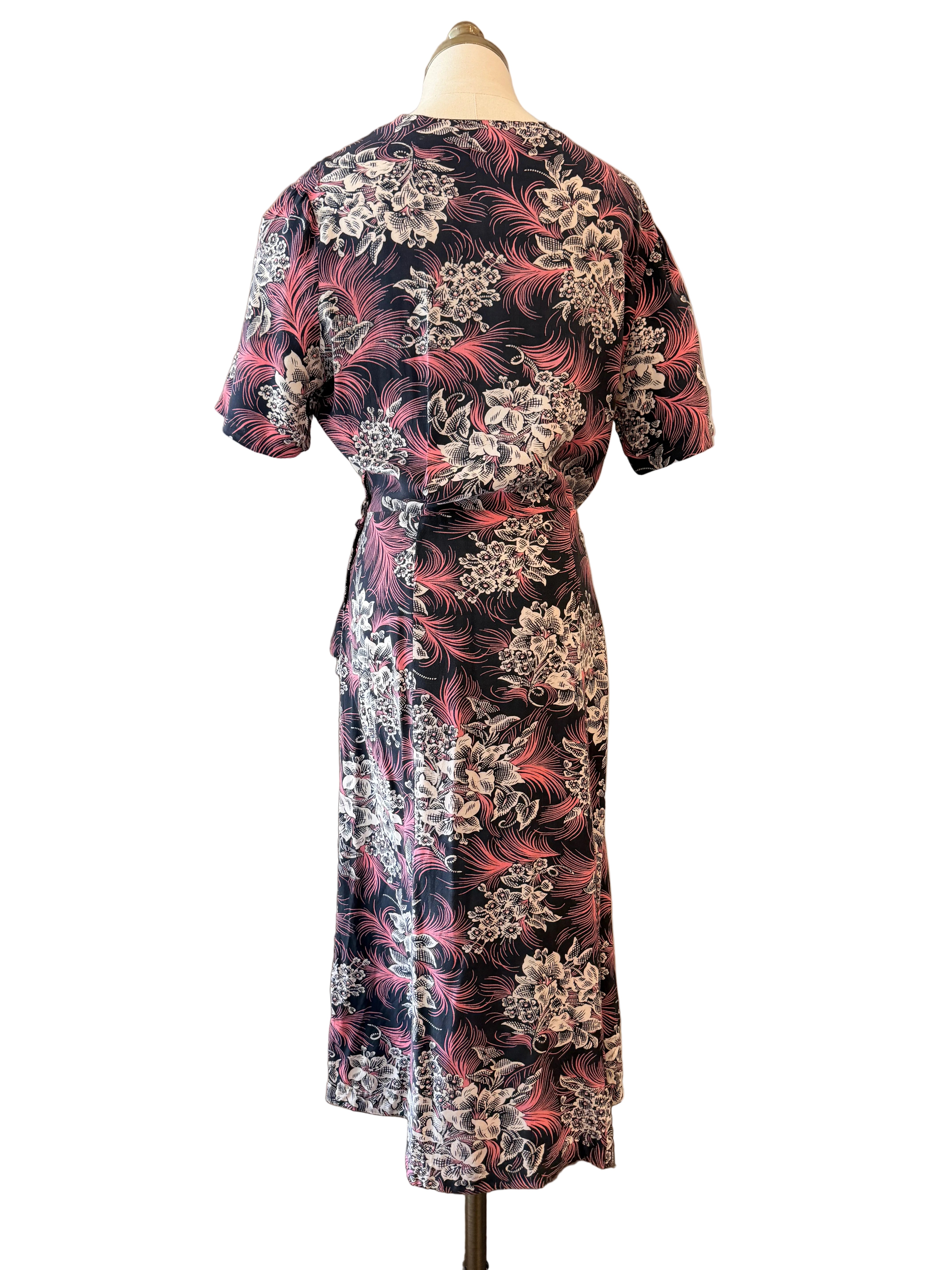 1940s Navy Rayon Dress with White Floral & Pink Feather Print