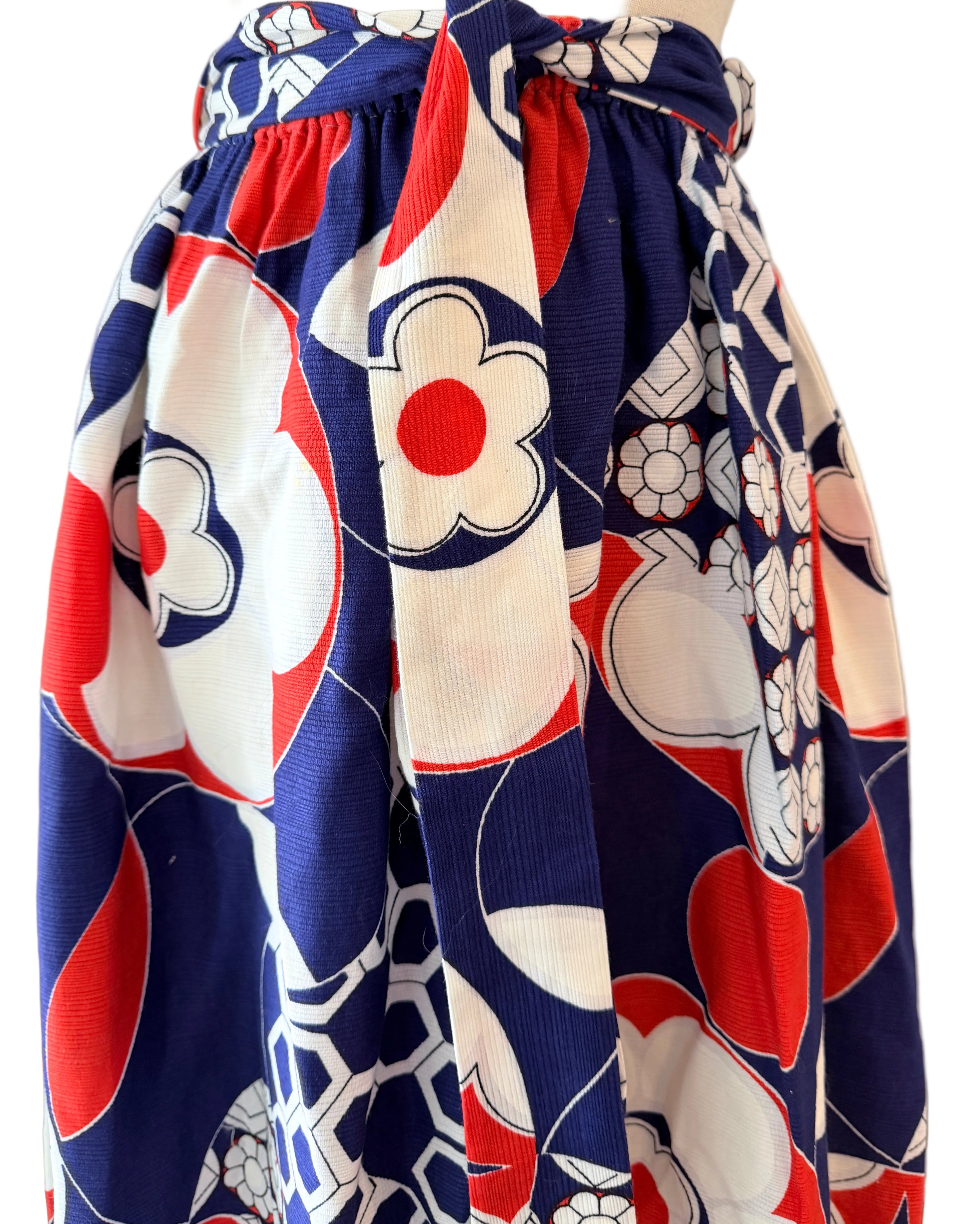 1970s Sears, Roebuck and Co. At Home Wear Hawaiian Tiki Floral Maxi Skirt with Matching Belt