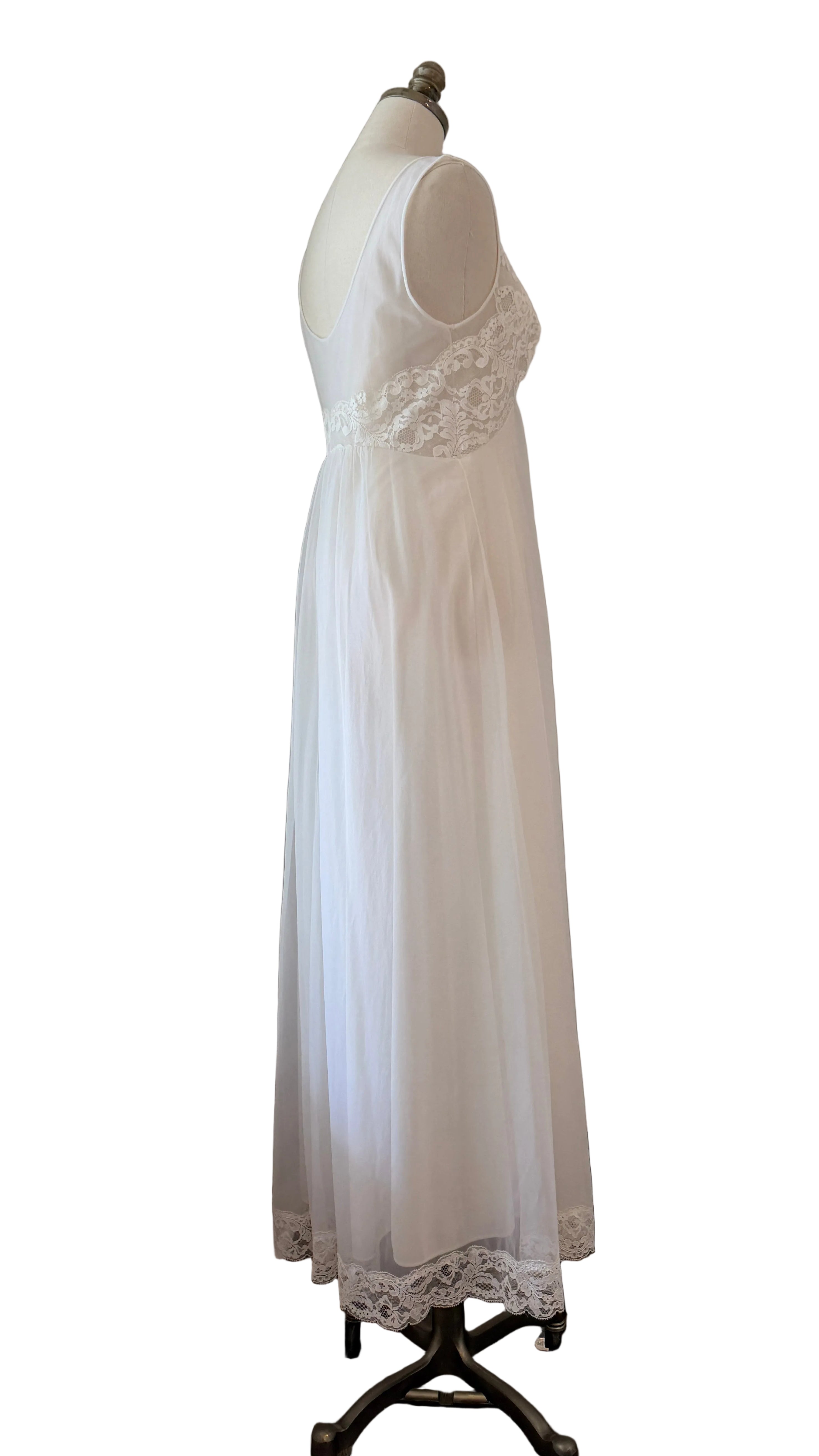1960s Ivory Lace Bodice Nightgown with Layered Sheer Nylon Skirt