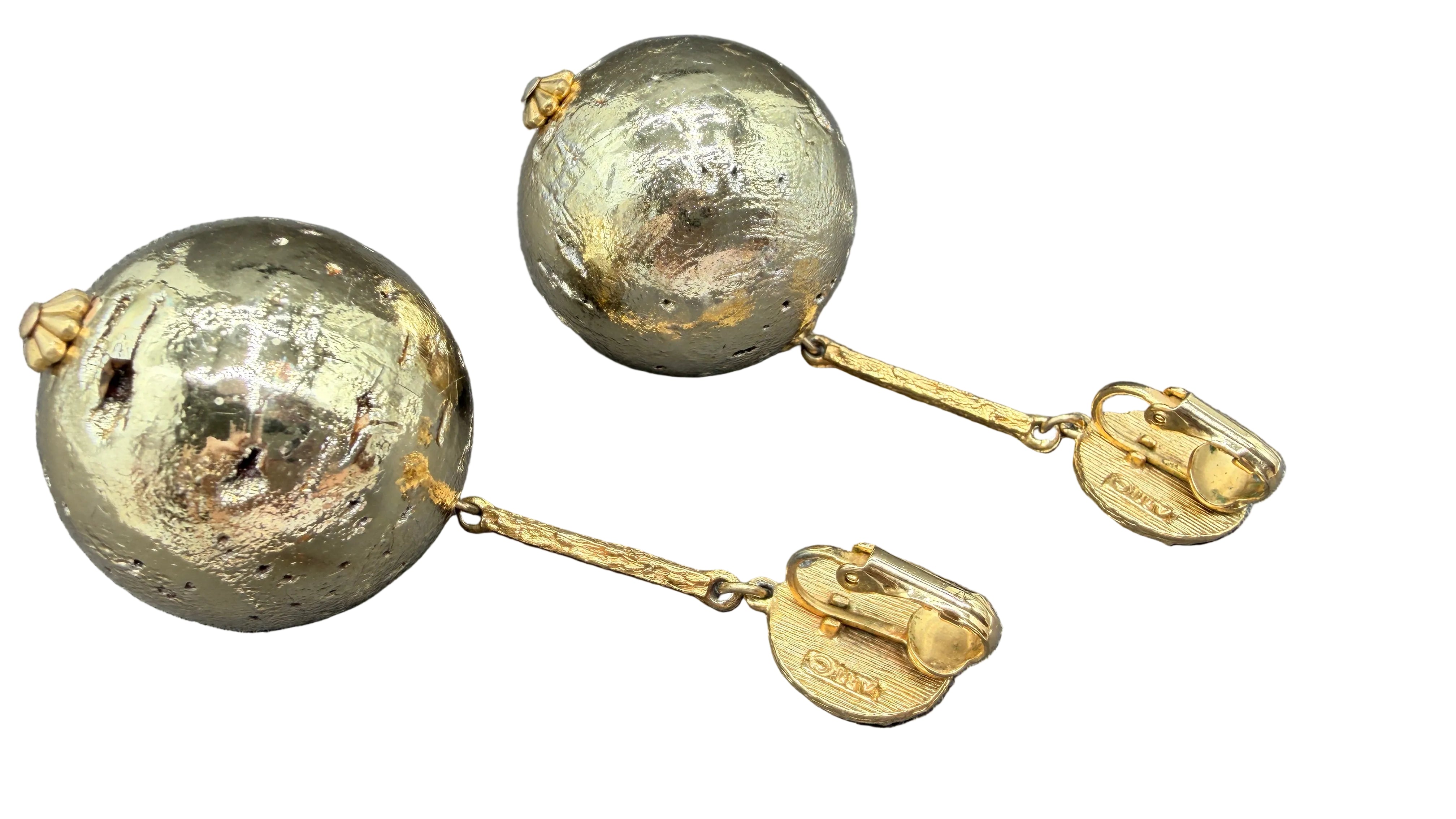 1960s ART Gold-Tone Textured Circle Stud Earrings with Bar Spacer & Ball Dangle